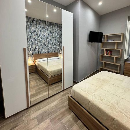 나폴리 280 Mt Dalla Metro The Mox Luxury Apartament 아파트 외부 사진