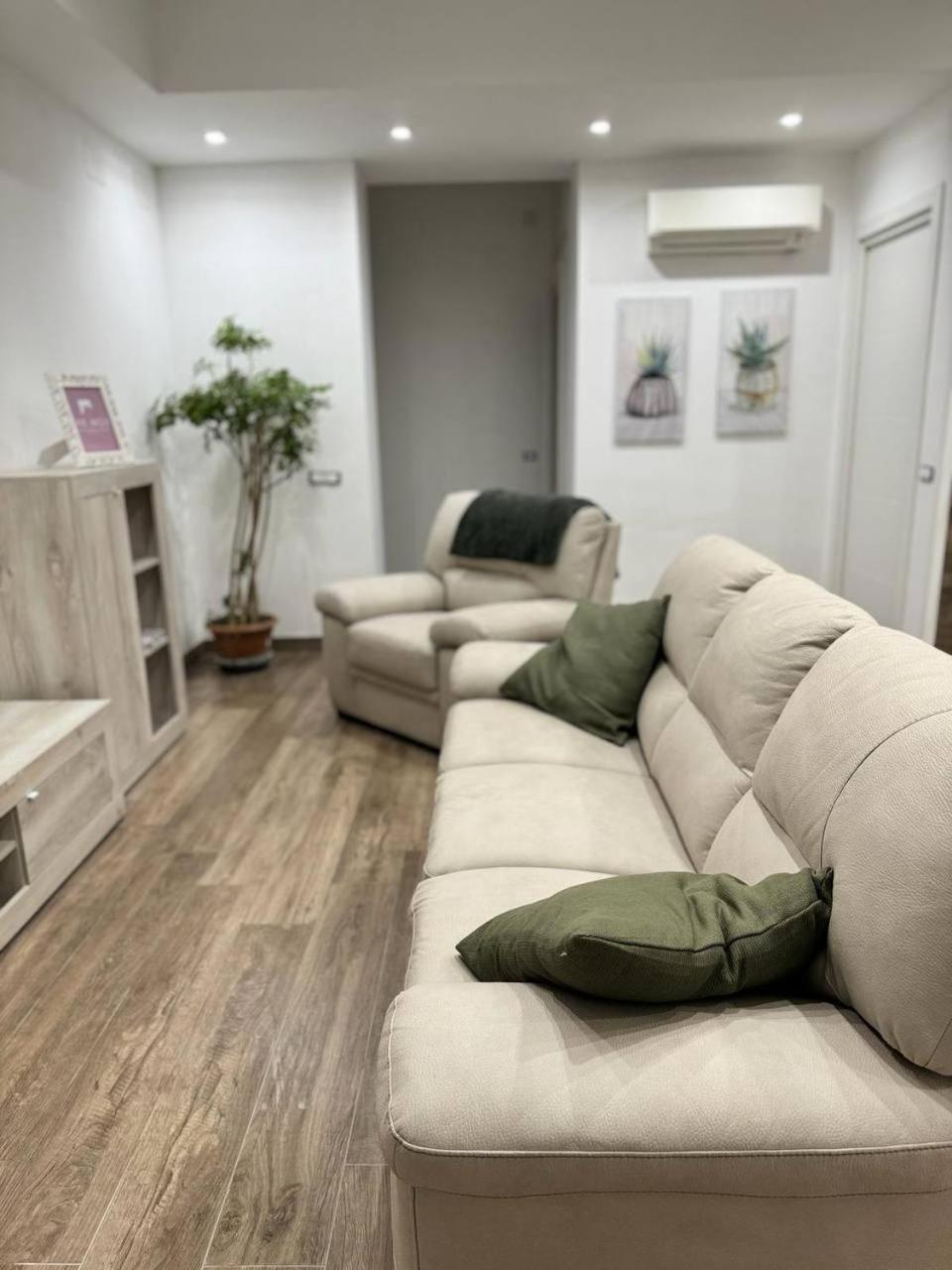나폴리 280 Mt Dalla Metro The Mox Luxury Apartament 아파트 외부 사진